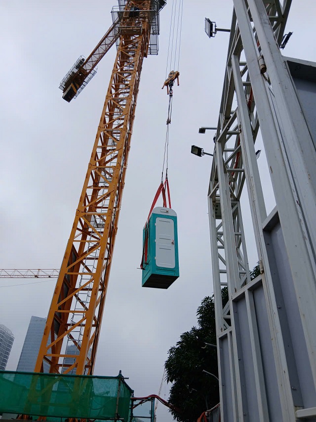 bàn giao nhà vệ sinh di động hoài đức