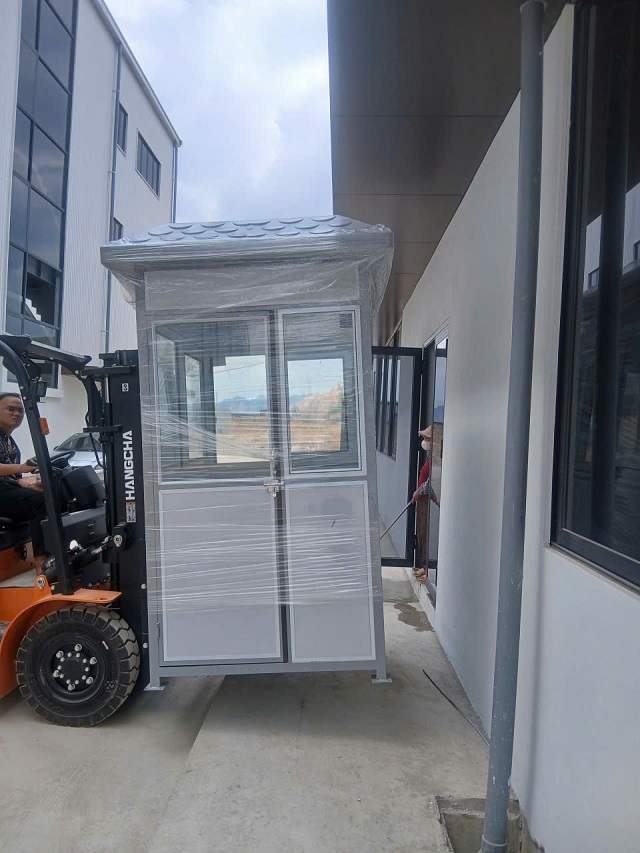 bốt bảo vệ thép lạng sơn 2