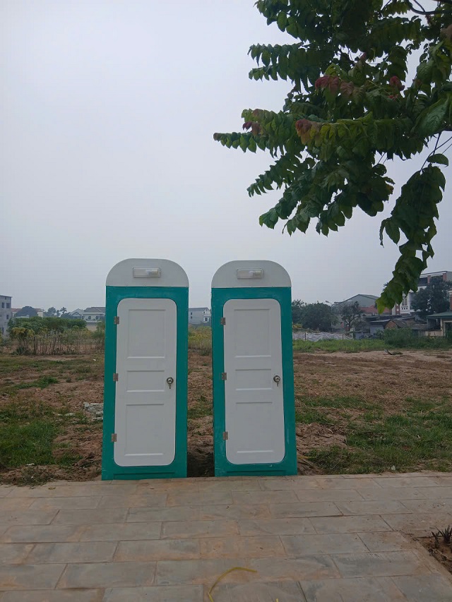 hình ảnh nhà vệ sinh di động tại phú thọ