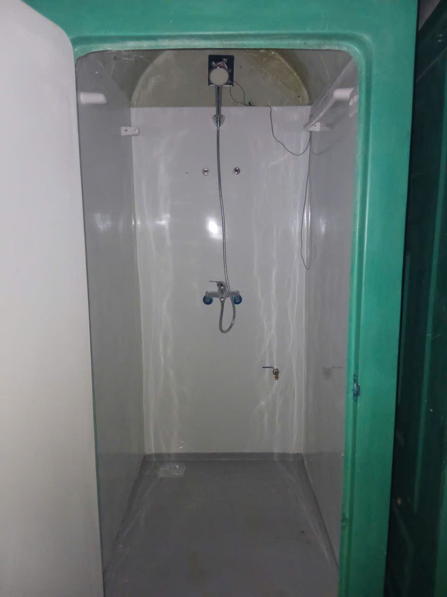nhà tắm di động